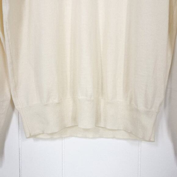 Tilley Merino Wool Turtleneck Sweater Stretch Layer * flaws * Size Medium Cream - Picture 4 of 16